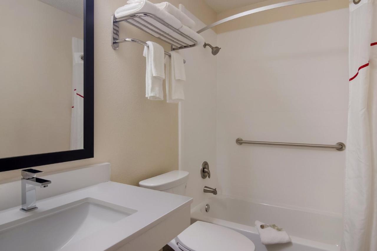 Red Roof Inn Greensburg Ngoại thất bức ảnh